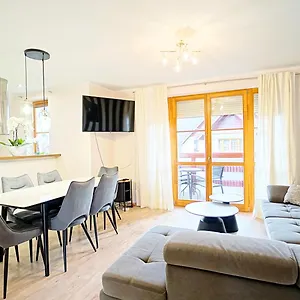 apartament-everysky-komuny-paryskiej-63-2.karpacz-hotel.com/